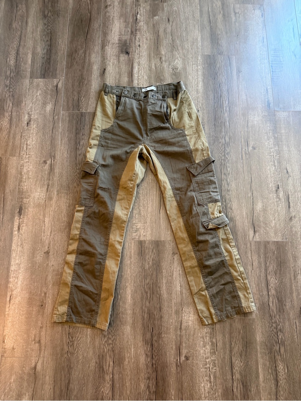 Women's Zara Two-Tone Olive & Khaki Cargo Pants